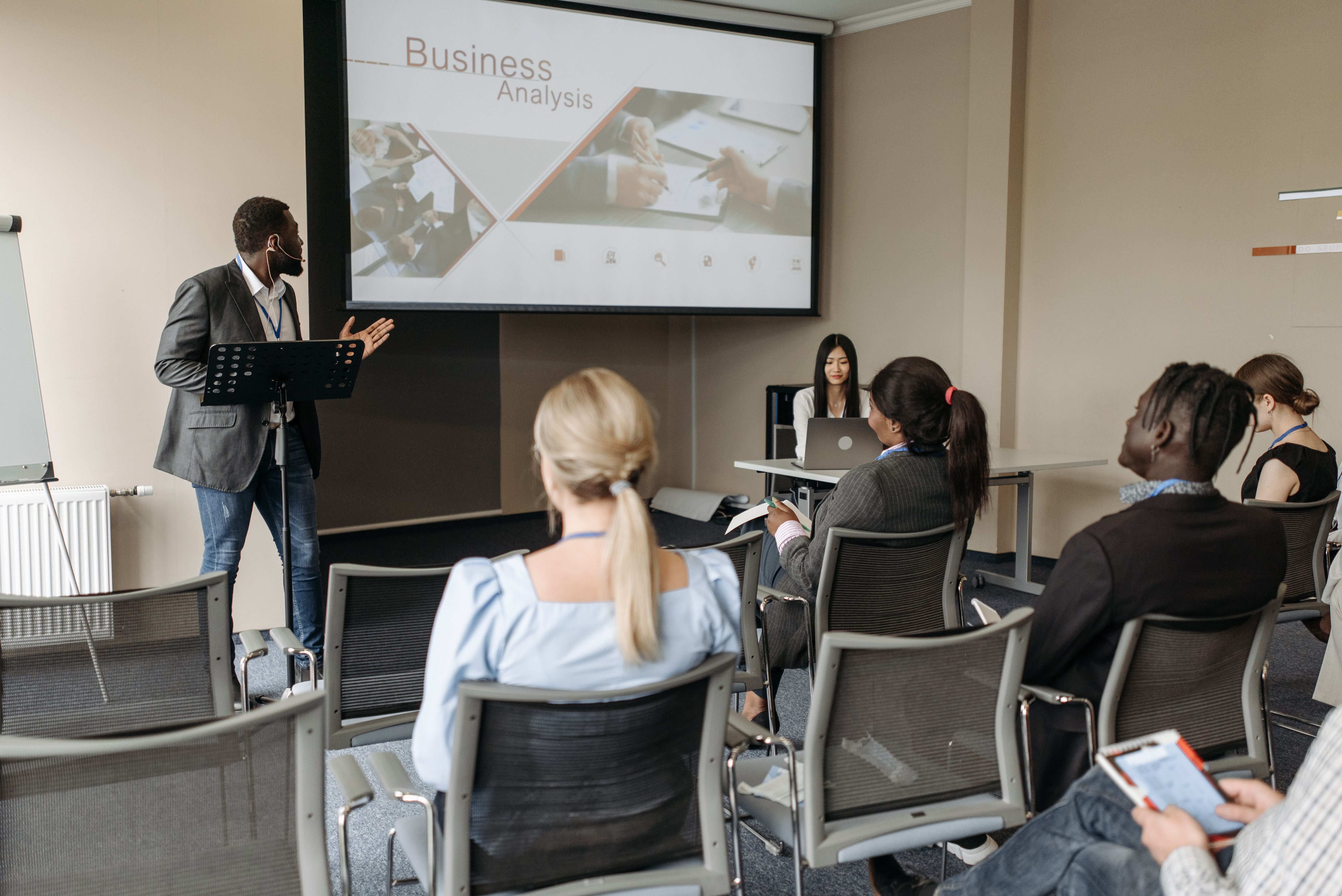 Corporate Training Builder preview