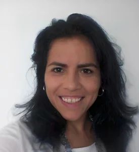 Alexandra La Cruz